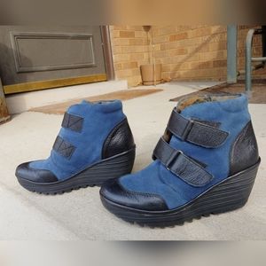 Fly London Size 8 wedge booties